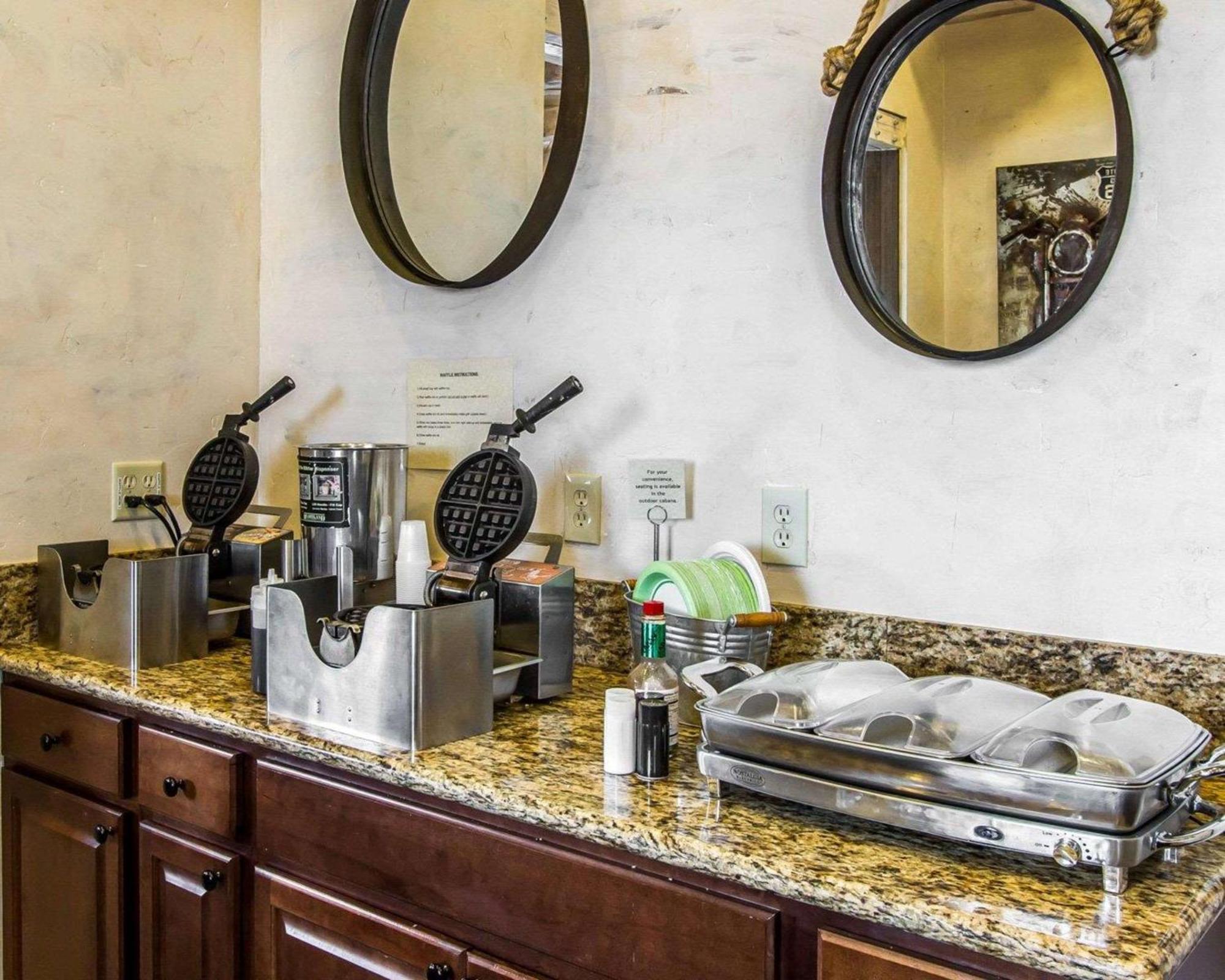 Rodeway Inn & Suites Williams Downtowner-Rte 66 Luaran gambar